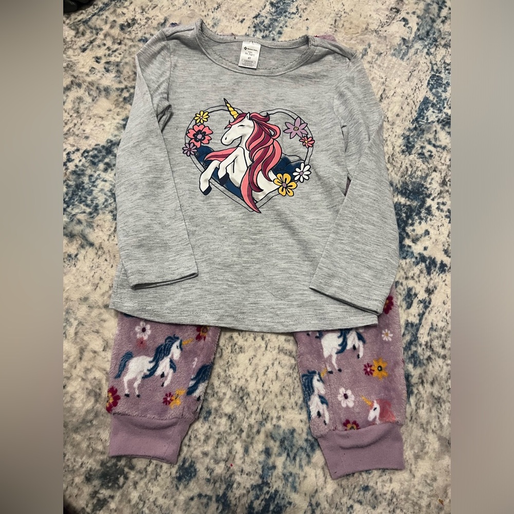 Two-piece pajama set